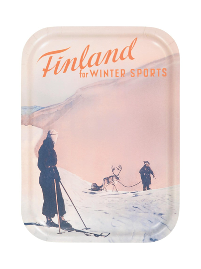 Wintersports in pink come to finland -tarjotin